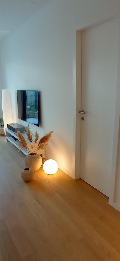 Apartment With Private Pool Split Eksteriør billede